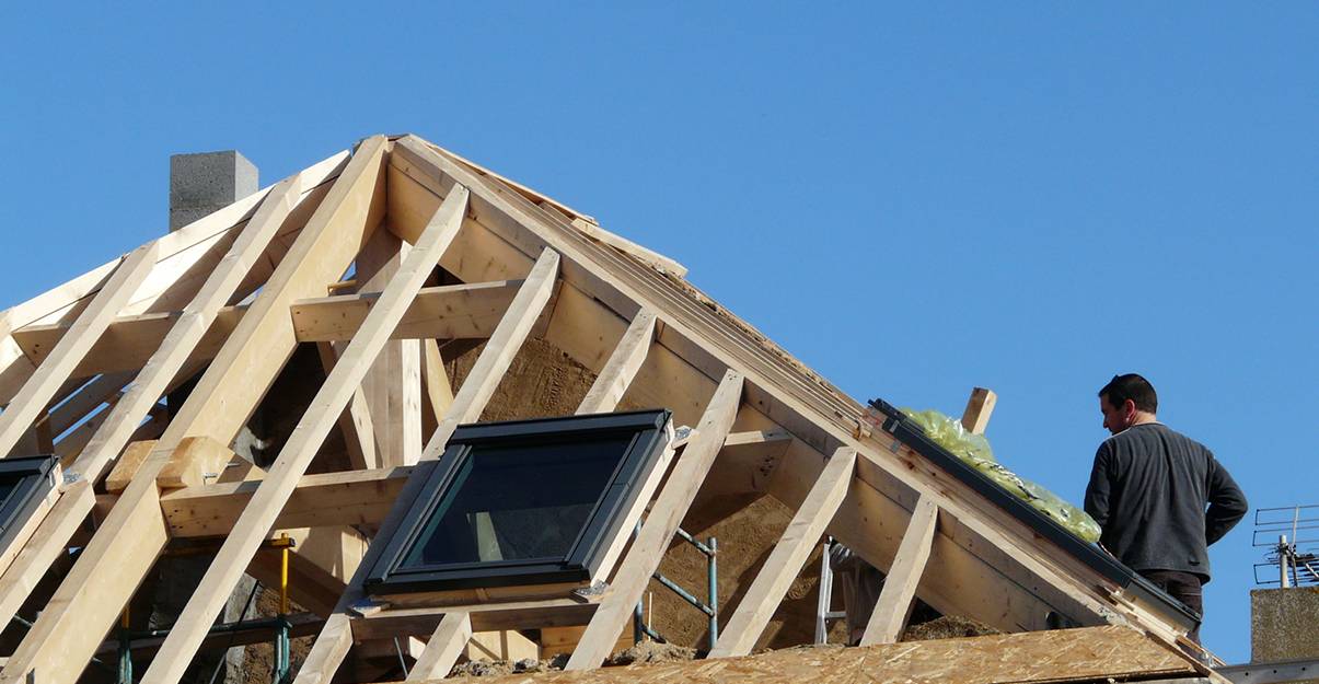 obtenez un devis personnalisé pour l'aménagement de vos combles. estimez facilement le coût des travaux et optimisez votre espace sous toiture.