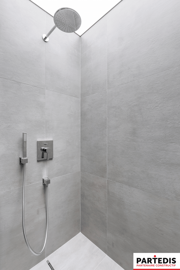 obtenez un devis personnalisé pour votre douche à l'italienne, adapté à vos besoins et à votre budget. qualité et design sur mesure garantis.