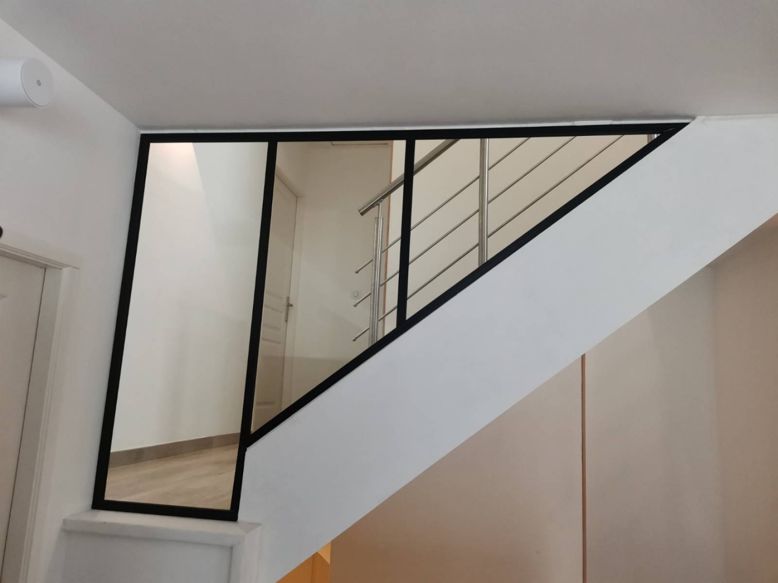 obtenez un devis personnalisé pour votre verrière sur mesure. comparez les prix et choisissez la solution idéale pour votre intérieur.