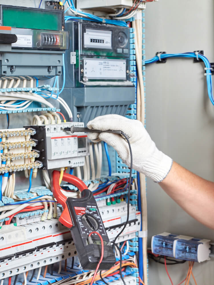 assurez la sécurité électrique de votre maison avec des installations conformes et fiables. protégez votre foyer contre les risques électriques grâce à des solutions adaptées.