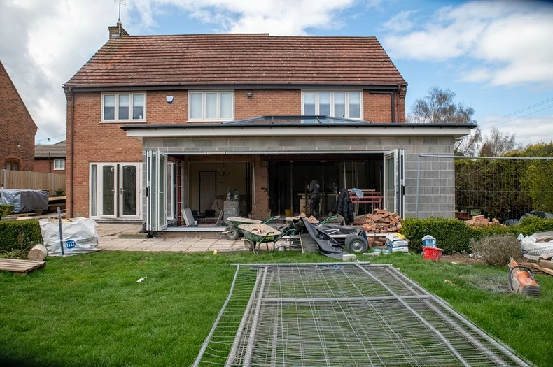 découvrez nos solutions d'extension maison pour agrandir votre espace de vie avec style et fonctionnalité. transformez votre habitat selon vos besoins.