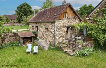 découvrez la fermette toit, un havre de charme et d'authenticité alliant confort moderne et ambiance rustique pour un cadre de vie unique.