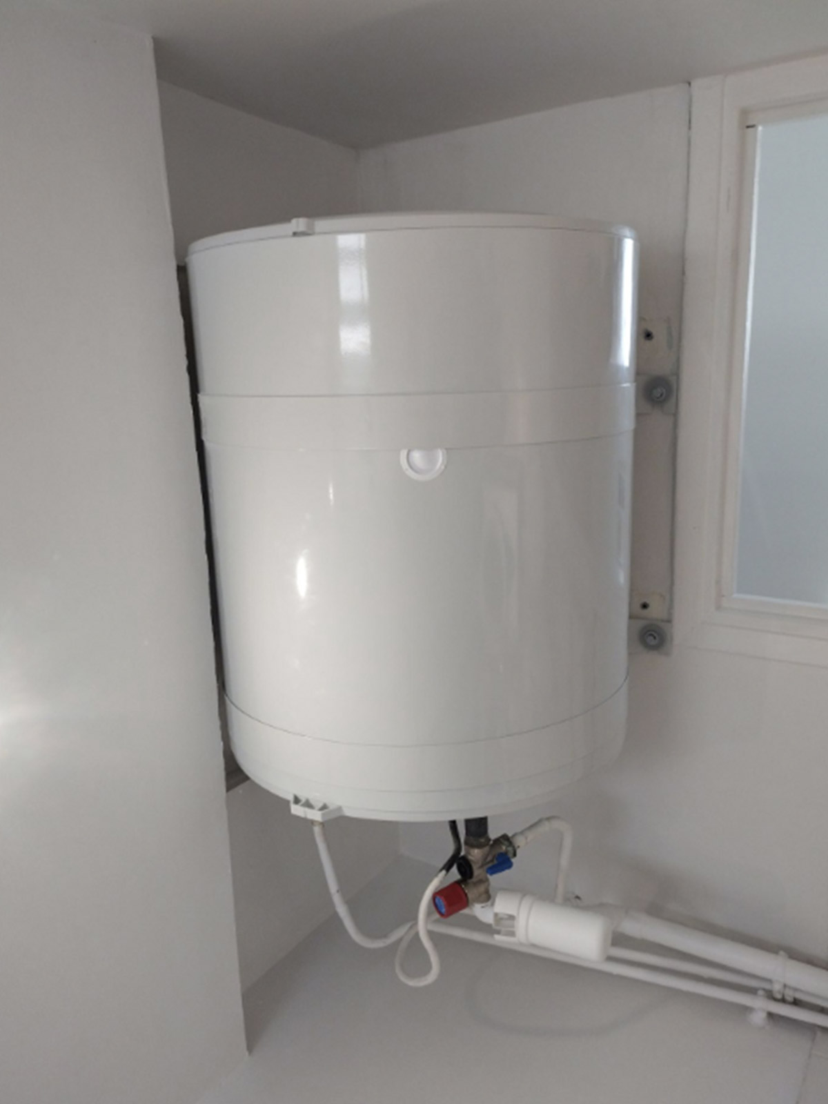 découvrez notre guide complet pour l'installation et le remplacement de chaudières à paris, avec des conseils pratiques pour choisir, installer et entretenir votre système de chauffage efficacement.