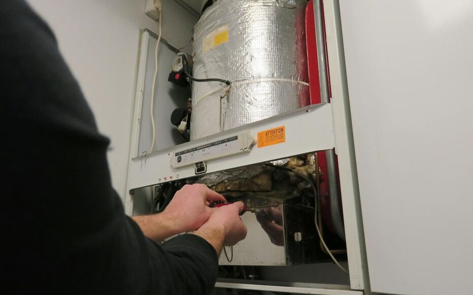 découvrez notre guide complet pour l'installation de chaudière à paris, conseils pratiques, choix des équipements adaptés et démarches administratives.