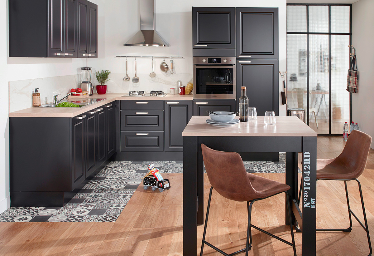 découvrez des idées d’aménagement cuisine sur-mesure pour optimiser votre espace, allier fonctionnalité et style, et créer une cuisine qui vous ressemble.