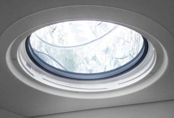 découvrez nos services professionnels d'installation de puits de lumière pour apporter plus de luminosité naturelle à votre intérieur et améliorer votre confort.