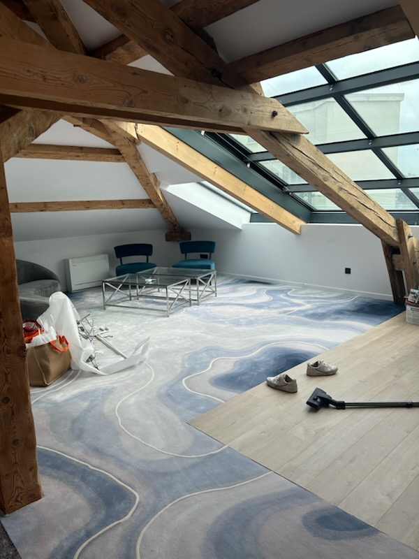 découvrez comment installer un puits de lumière pour illuminer naturellement votre intérieur et améliorer l'efficacité énergétique de votre maison.