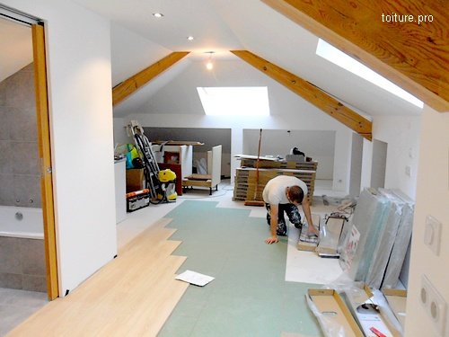 isolation phonique pro : solutions efficaces pour réduire les nuisances sonores et améliorer le confort acoustique de vos espaces professionnels et résidentiels.