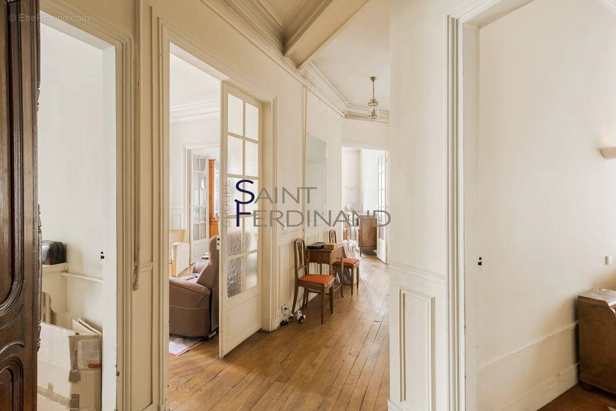 découvrez notre sélection de maisons à rénover à paris, idéales pour créer la maison de vos rêves au cœur de la capitale.