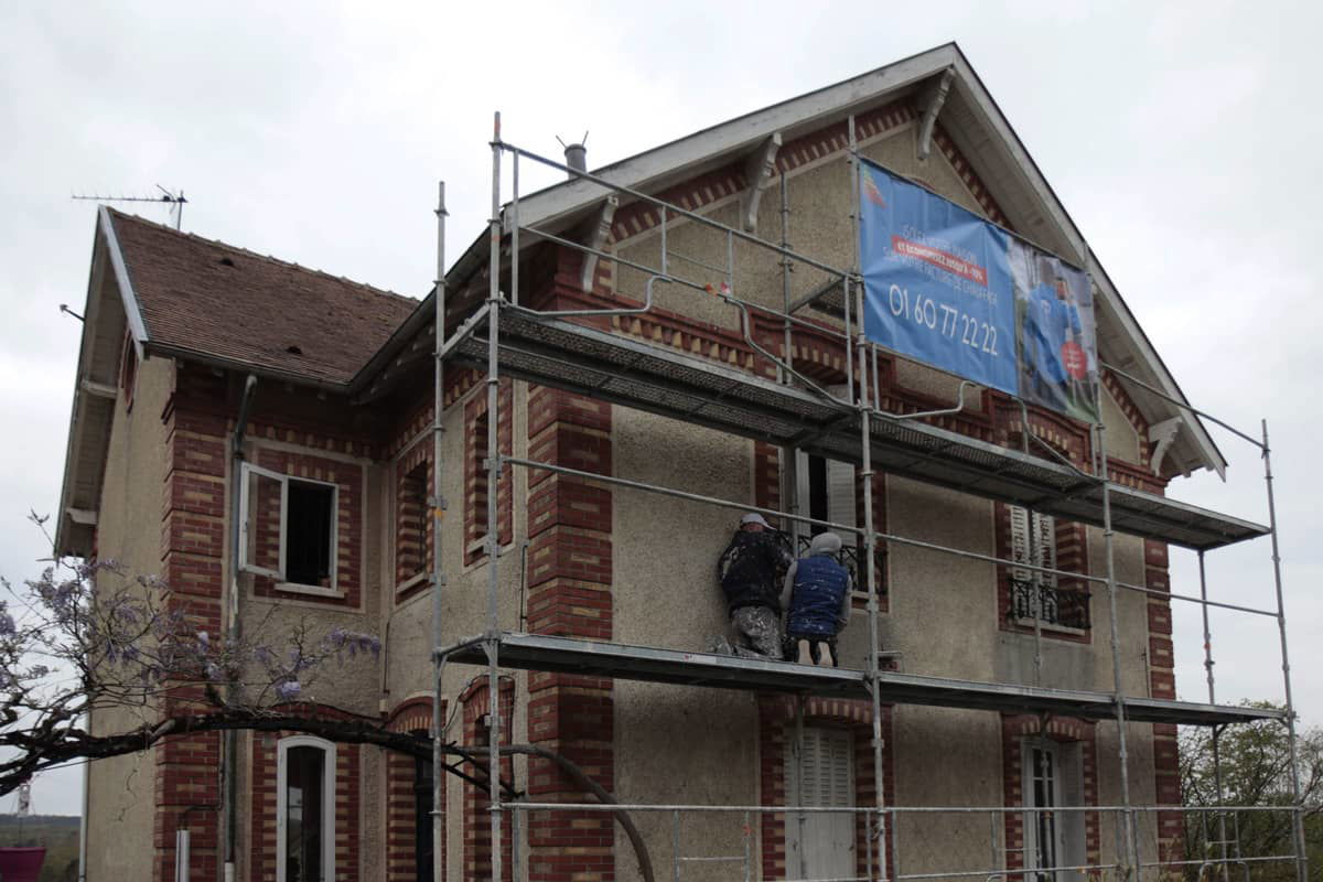 découvrez votre projet de vie avec maison phénix, l'expert en construction de maisons personnalisées, alliant qualité et innovation pour réaliser votre rêve.