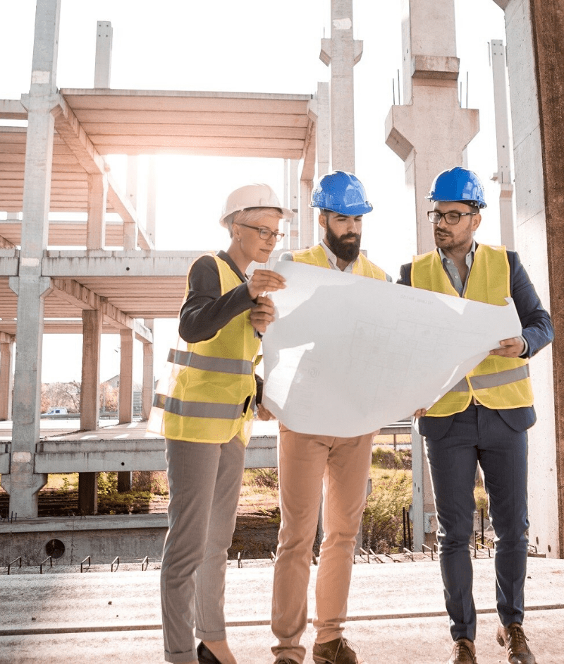 découvrez nos maîtres d'œuvre experts pour la gestion complète de vos projets de construction, assurant qualité, respect des délais et maîtrise des coûts.