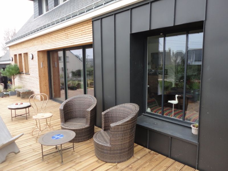 découvrez comment moderniser une façade néo bretonne en alliant tradition et design contemporain pour valoriser votre maison avec élégance.