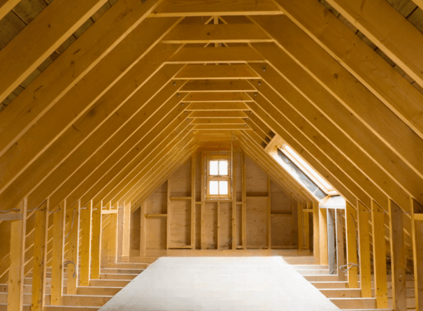 découvrez nos conseils pour modifier votre charpente de combles, avec une estimation des prix pour bien préparer votre projet de rénovation.