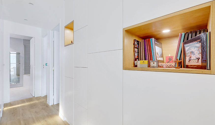 découvrez comment optimiser votre couloir avec des rangements élégants alliant style et fonctionnalité pour un espace pratique et esthétique.