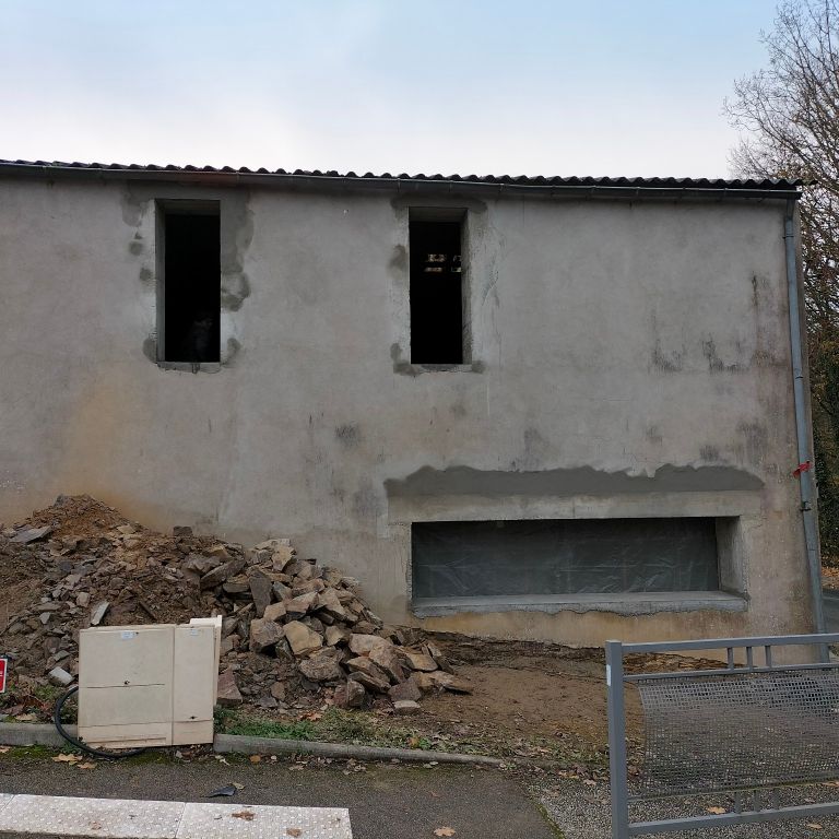 ouverture mur porteur exterieur 2 découvrez comment réaliser une ouverture dans un mur porteur extérieur en toute sécurité. conseils, étapes clés et réglementations pour vos travaux de construction ou rénovation.