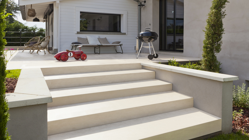 découvrez nos astuces clés pour peindre le béton facilement et durablement. guide complet pour réussir la peinture sur béton et transformer vos surfaces avec style.