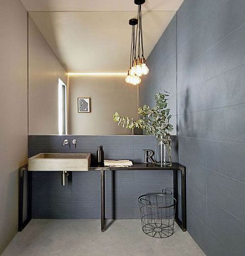 découvrez comment peindre le carrelage de votre salle de bain facilement et efficacement pour lui donner un nouveau look moderne et rafraîchissant.