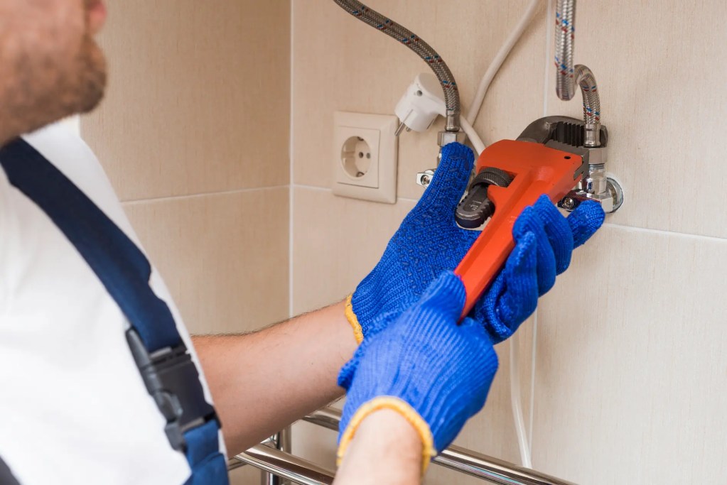 plombier paris 19 disponible en urgence pour des interventions rapides et efficaces. dépannage plomberie immédiat 7j/7.