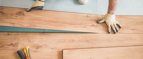 découvrez nos services de pose de parquet alliant prix abordable et style chic pour sublimer votre intérieur avec élégance et budget maîtrisé.