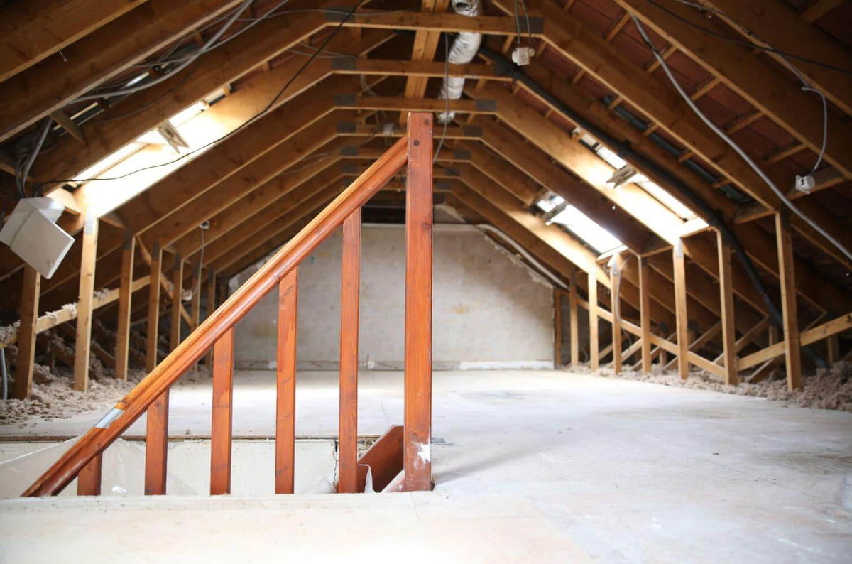 découvrez les prix pour l'aménagement de combles en diy : conseils, matériaux et astuces pour un projet économique et réussi.