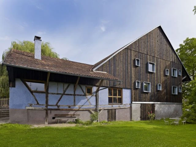 découvrez les prix des architectes pour la rénovation de votre grange et obtenez un projet sur mesure adapté à votre budget.