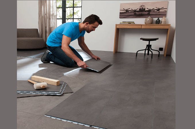 découvrez nos conseils et estimations pour le prix du carrelage afin de planifier efficacement vos travaux de rénovation ou de construction.