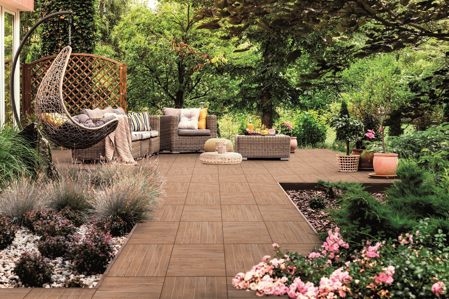 découvrez les prix du carrelage pour terrasse au mètre carré, conseils d'achat et astuces pour choisir le meilleur rapport qualité-prix pour vos travaux extérieurs.