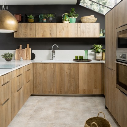 découvrez les prix des cuisines adaptées à tous les budgets. comparez les tarifs des matériaux, installations et designs pour bien choisir votre cuisine.