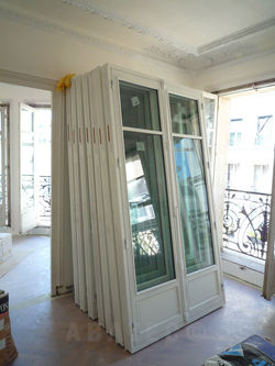 découvrez les prix des fenêtres haussmanniennes et trouvez des modèles adaptés à votre budget pour une rénovation élégante et authentique.