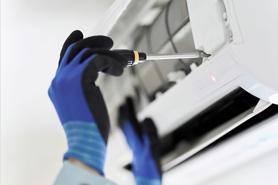 découvrez les prix d'installation d'une climatisation monosplit et bénéficiez de conseils pour choisir le modèle adapté à vos besoins et votre budget.