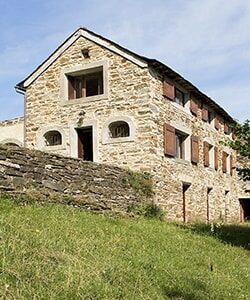 prix m2 renovation maison ancienne 2 découvrez les prix au m² pour la rénovation d'une maison ancienne et obtenez des conseils pour estimer votre budget travaux.