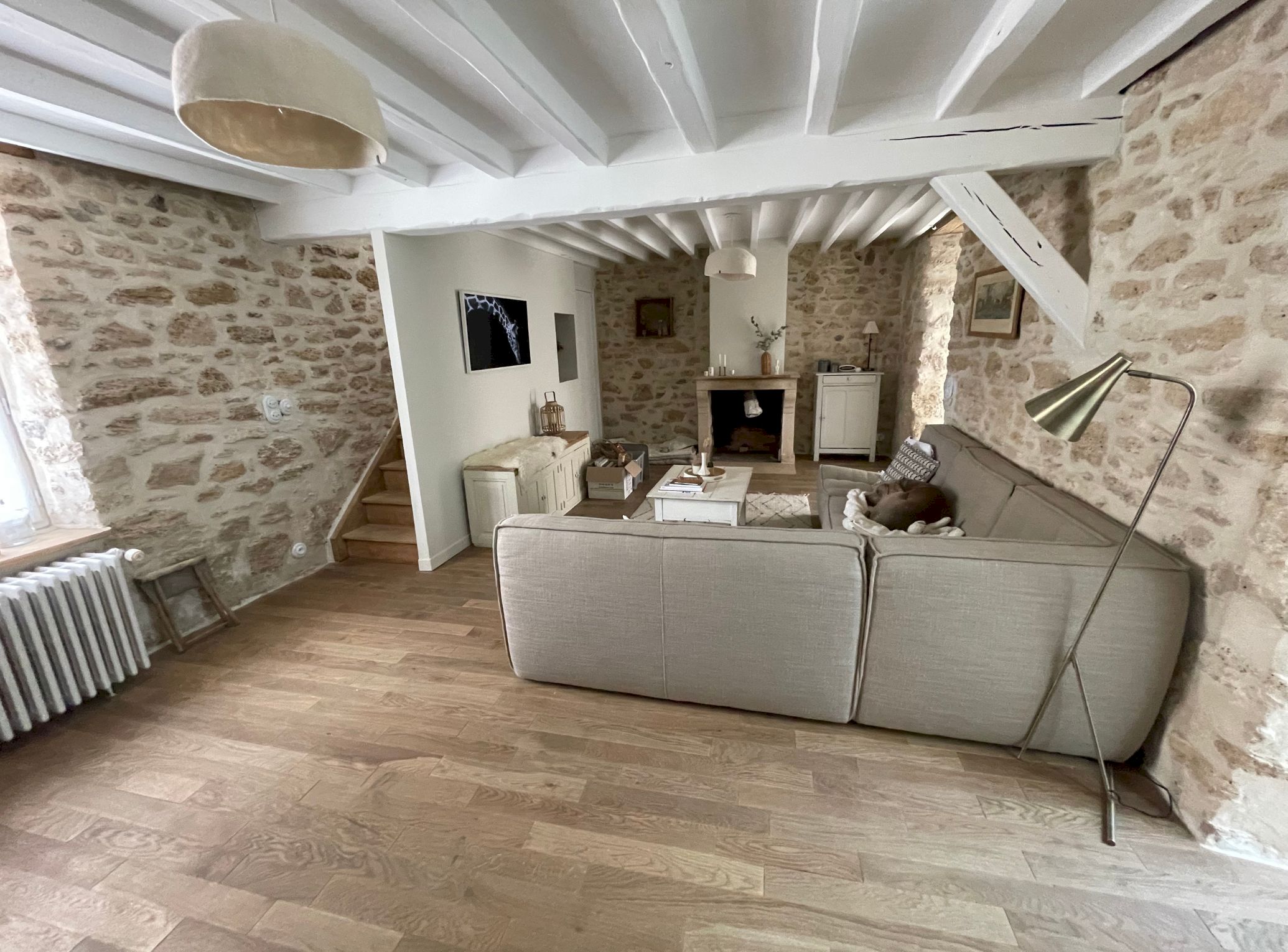 découvrez les prix au m² pour la rénovation d'une maison ancienne et planifiez votre projet avec un budget précis.