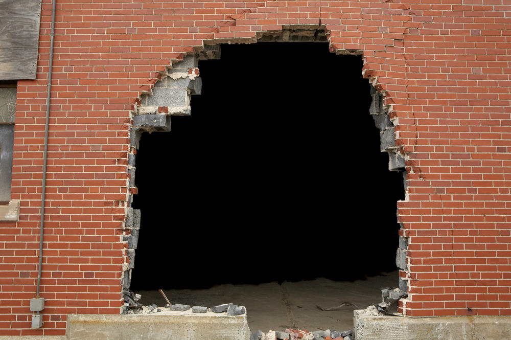 découvrez les prix pour l'ouverture d'un mur porteur, les facteurs influençant le coût et les conseils pour réussir vos travaux en toute sécurité.