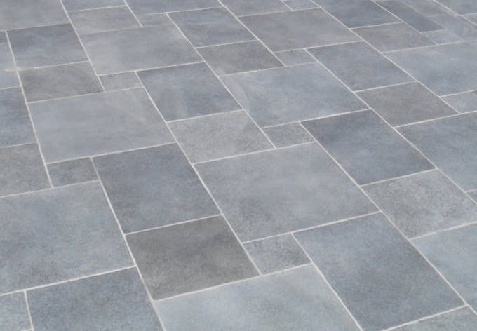 découvrez le prix de la pose de carrelage extérieur au m2 sans fourniture. obtenez un devis clair et détaillé pour vos travaux d'aménagement extérieur.