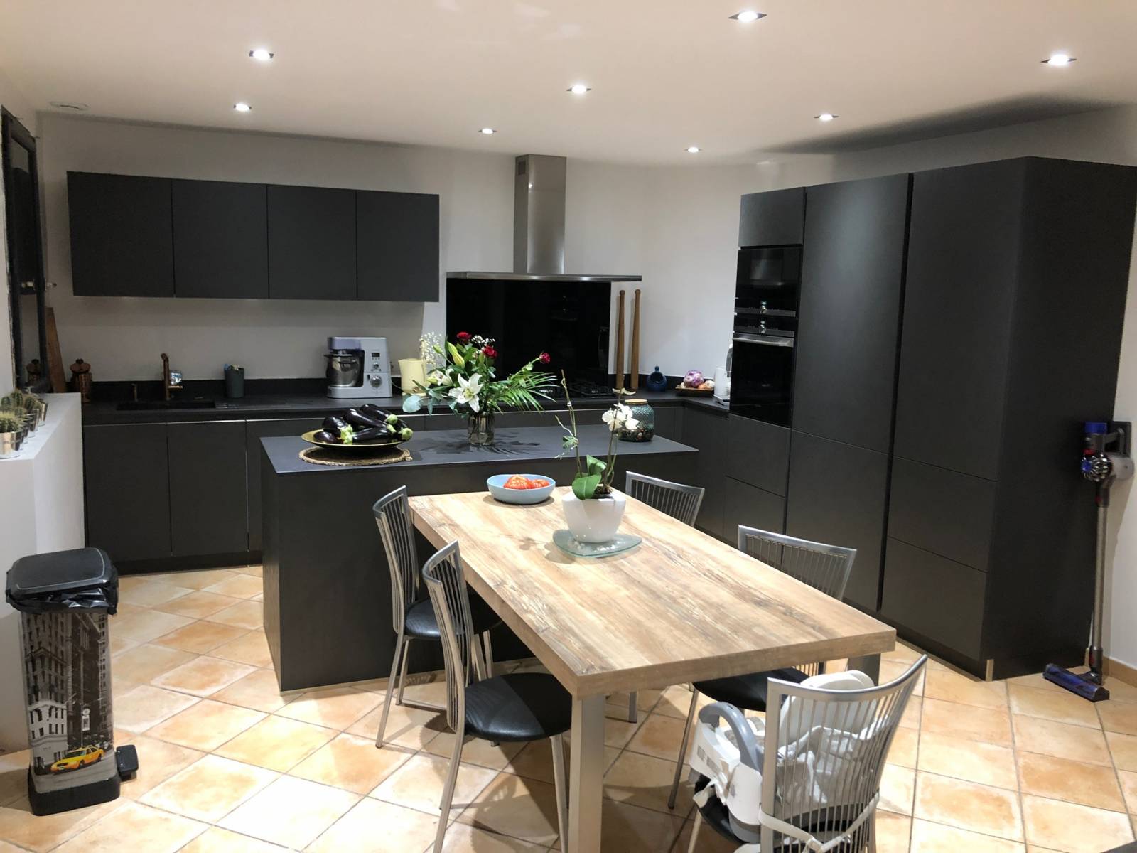 découvrez les tarifs pour la pose de cuisine, conseils et astuces pour un installation réussie à prix maîtrisé.