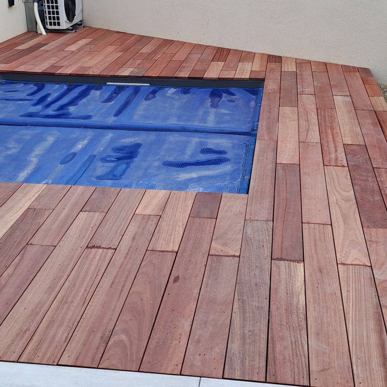 découvrez les tarifs pour la pose d'une terrasse en bois : prix des matériaux, main-d'œuvre et conseils pour un projet réussi.