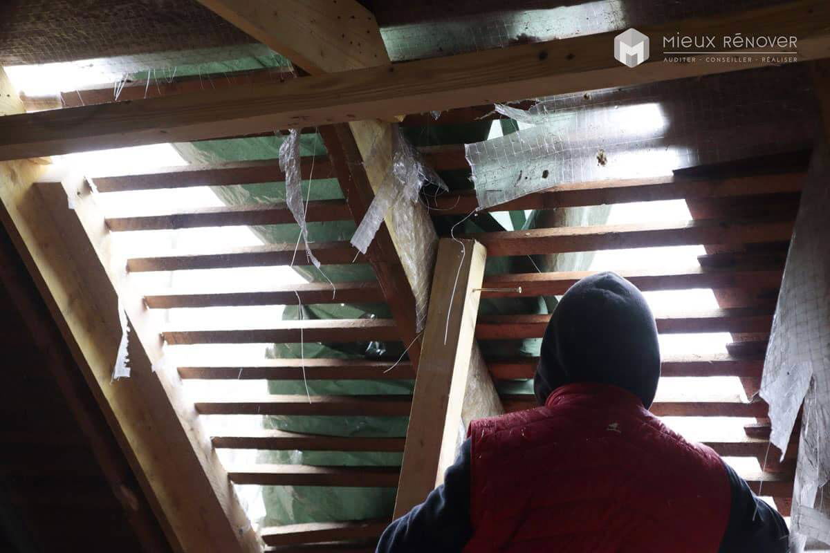 découvrez les prix de rénovation de charpente au mètre carré pour planifier efficacement vos travaux et obtenir un résultat durable.