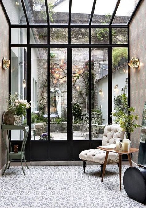 découvrez les prix des verrières pour embellir votre intérieur. comparez les coûts selon les matériaux, dimensions et styles afin de choisir la meilleure option adaptée à votre budget.