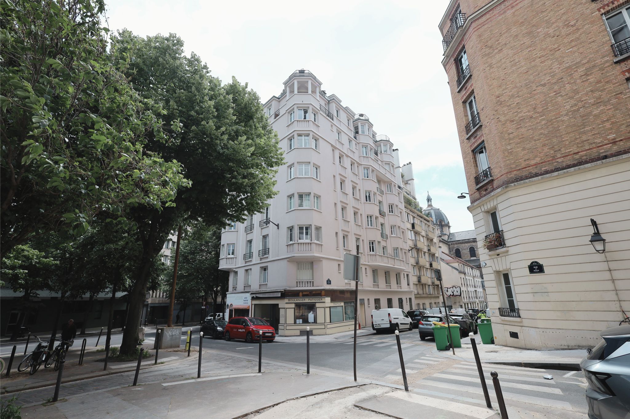 ravalement facade paris 6 découvrez nos services professionnels de ravalement de façade à paris pour redonner éclat et protection à votre bâtiment. devis gratuit et expertise locale.