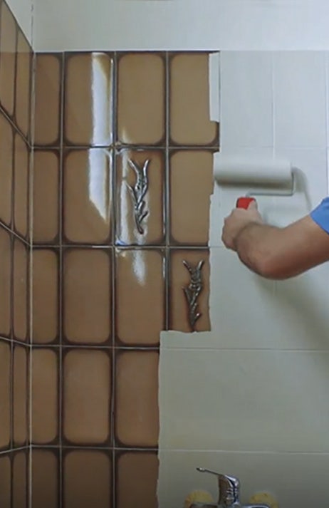 découvrez des astuces rapides et efficaces pour recouvrir votre carrelage mural et transformer votre intérieur facilement.