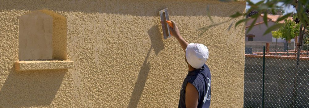 découvrez nos conseils et solutions pour refaire la façade de votre maison : rénovation, choix des matériaux et techniques pour un résultat esthétique et durable.