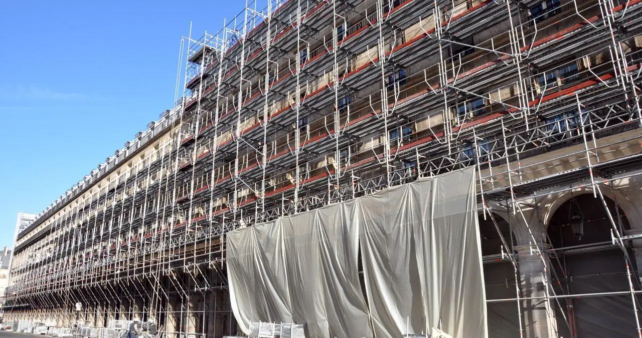 découvrez nos conseils et tarifs pour refaire votre façade. obtenez un aperçu clair des prix pour chaque type de travaux et transformez l'apparence de votre maison.