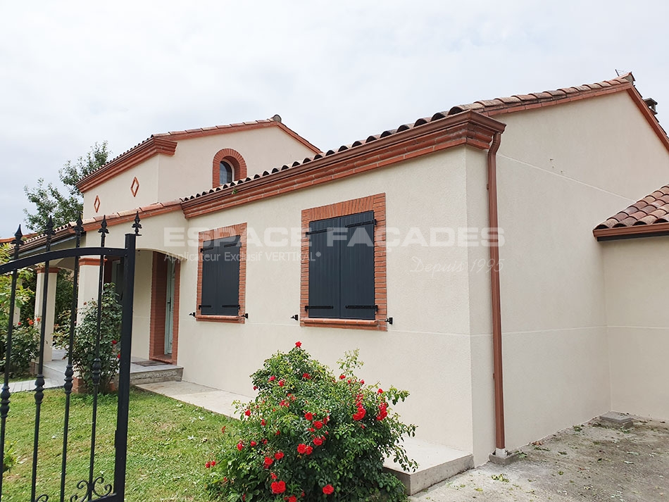 expert en réfection de façade, nous redonnons à votre bâtiment son éclat et sa protection grâce à des solutions durables et adaptées.