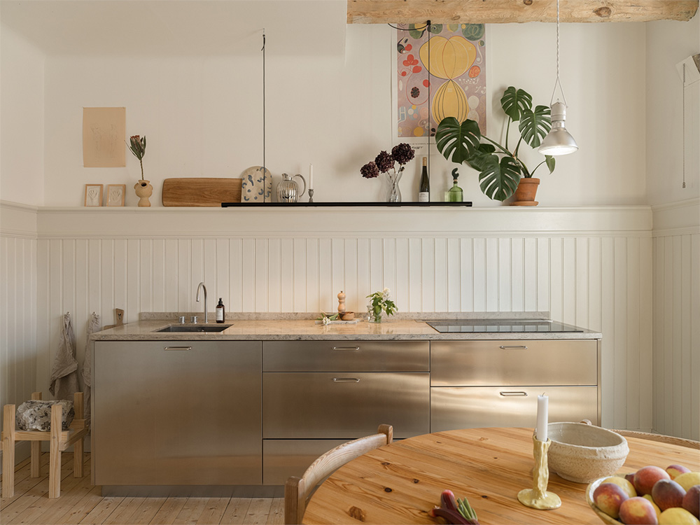 découvrez des astuces faciles et économiques pour relooker votre cuisine pas cher. transformez votre espace avec style sans vous ruiner grâce à nos conseils pratiques.