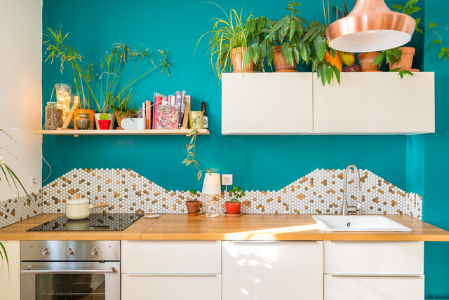 découvrez des astuces et idées pratiques pour relooker facilement les façades de votre cuisine et lui donner un nouveau souffle.