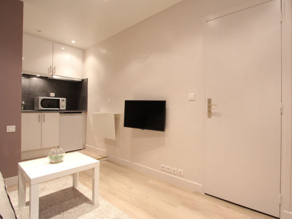 expert en rénovation d'appartement à paris 11, nous transformons votre intérieur avec qualité et savoir-faire. devis personnalisé et travaux garantis.