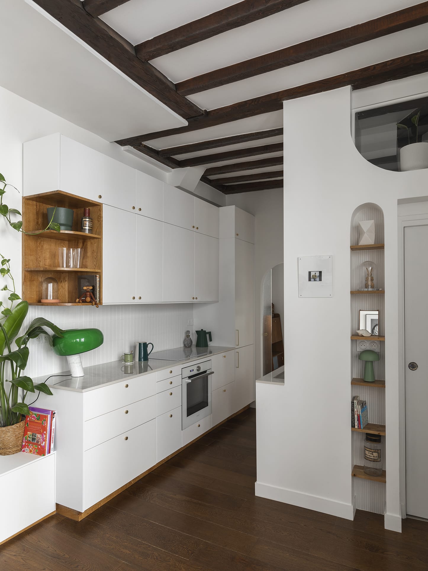 expert en rénovation d'appartement dans le 17ème arrondissement de paris, nous transformons votre intérieur avec qualité et savoir-faire pour un résultat à la hauteur de vos attentes.