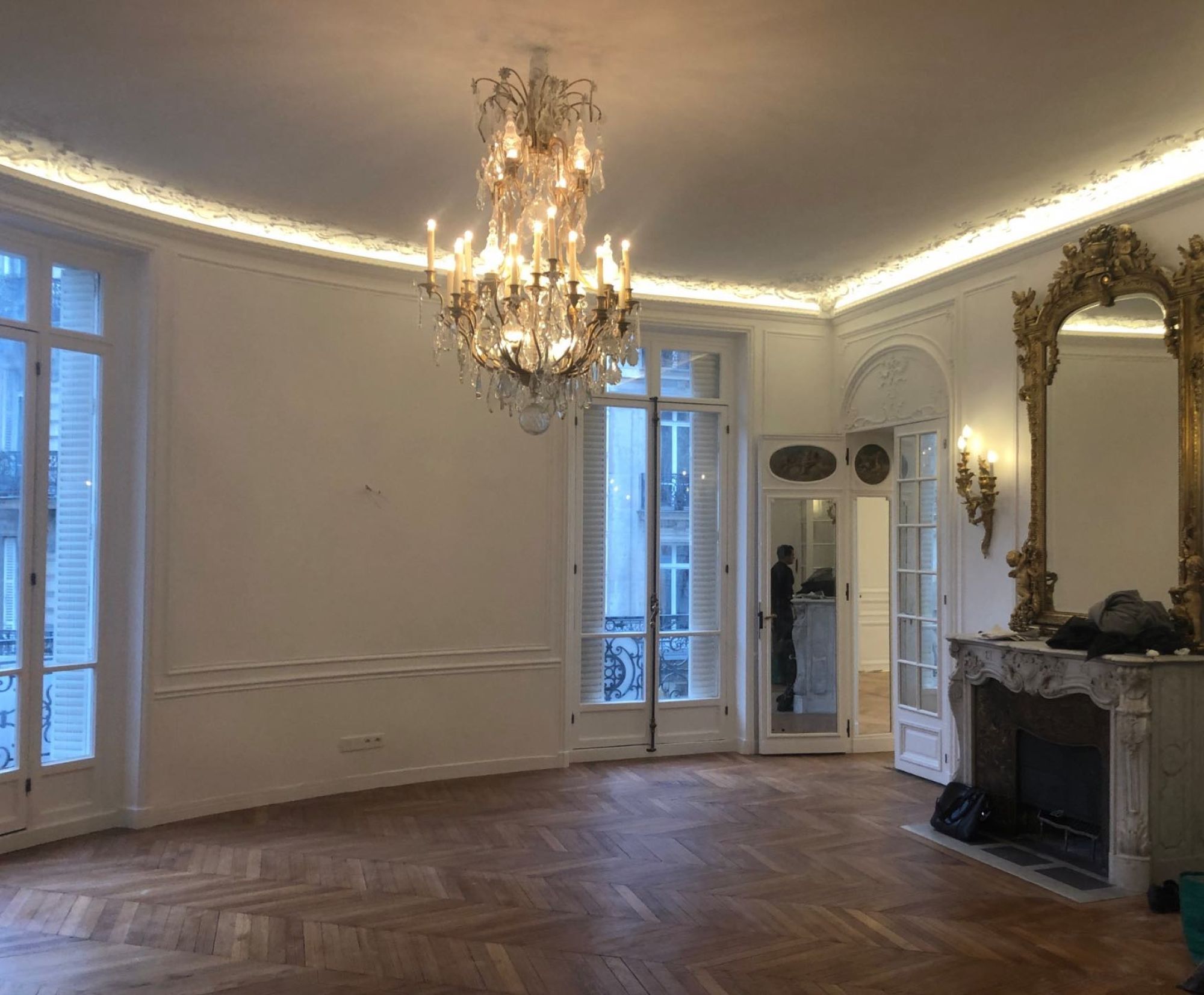 découvrez nos services professionnels de rénovation d'appartement à paris pour transformer votre espace avec qualité et élégance.