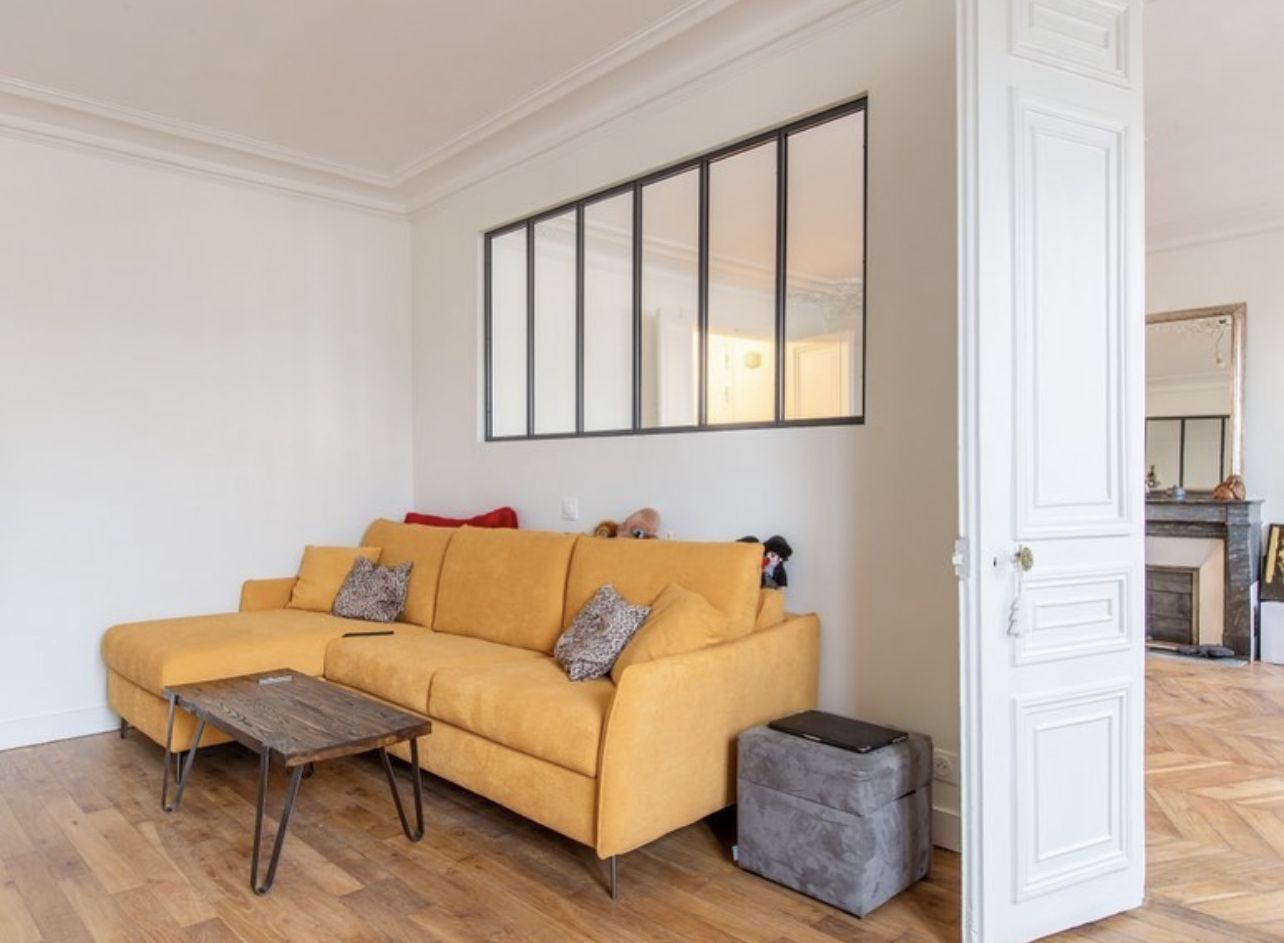 découvrez notre guide complet pour la rénovation d'appartement à paris, avec des astuces pratiques pour réussir vos travaux et optimiser votre espace.