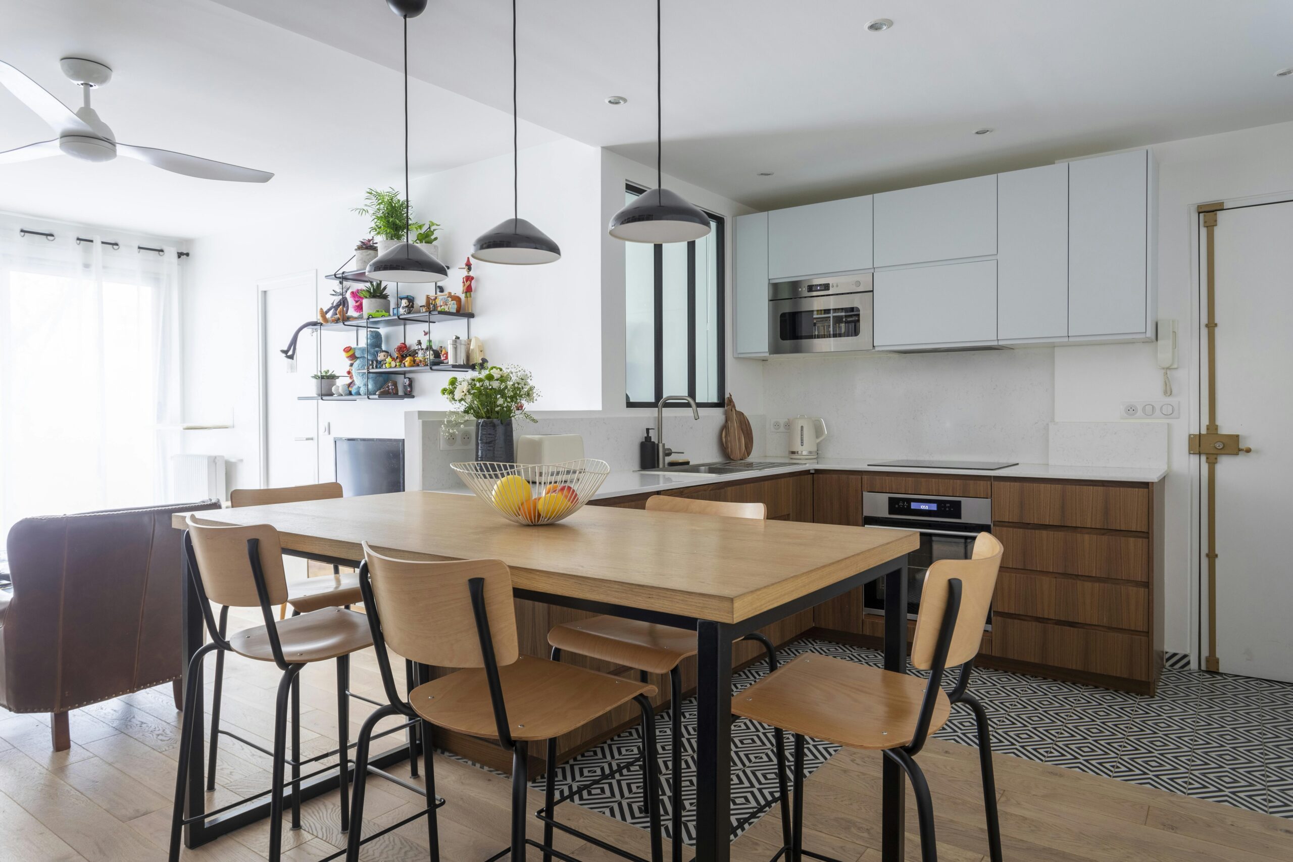 découvrez les tarifs moyens de rénovation d'un appartement au m². guide complet pour maîtriser votre budget et réussir vos travaux de rénovation.